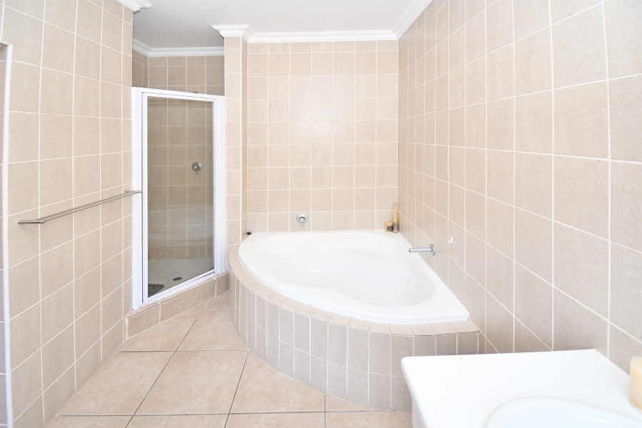 3 Bedroom Property for Sale in Noordhang Gauteng