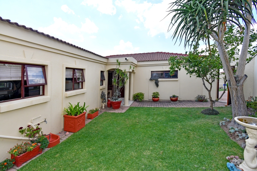 3 Bedroom Property for Sale in Noordhang Gauteng