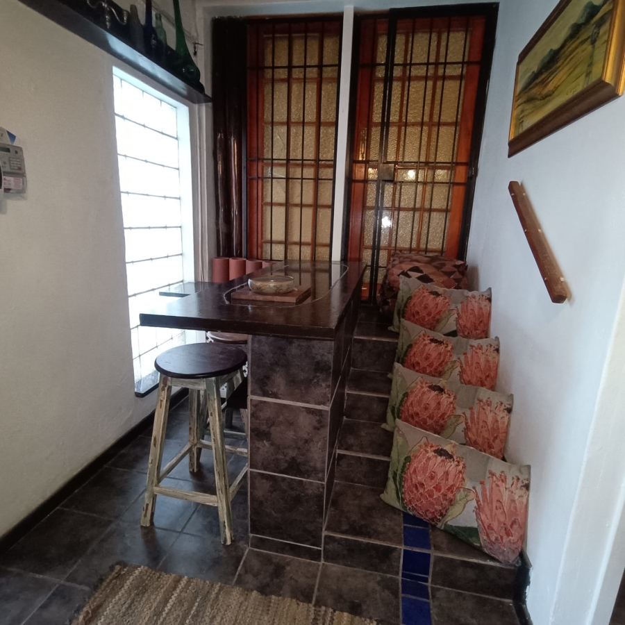 To Let 1 Bedroom Property for Rent in Robindale Gauteng