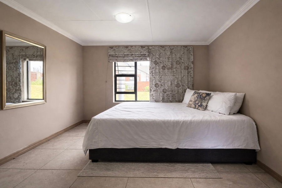 3 Bedroom Property for Sale in Amberfield Gauteng