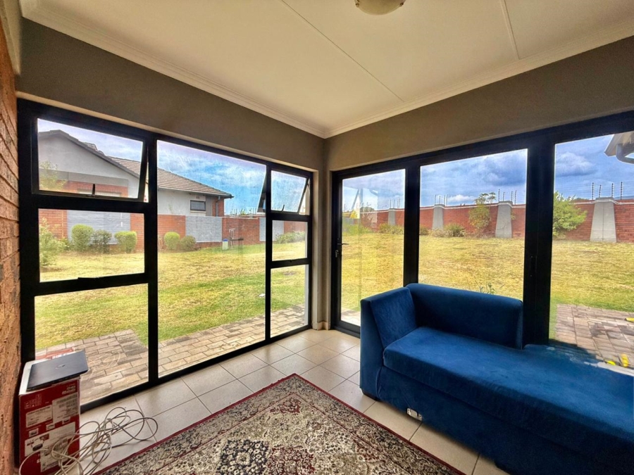 3 Bedroom Property for Sale in Amberfield Gauteng