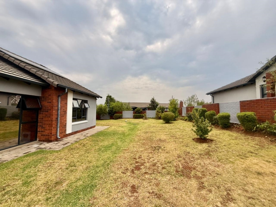 3 Bedroom Property for Sale in Amberfield Gauteng