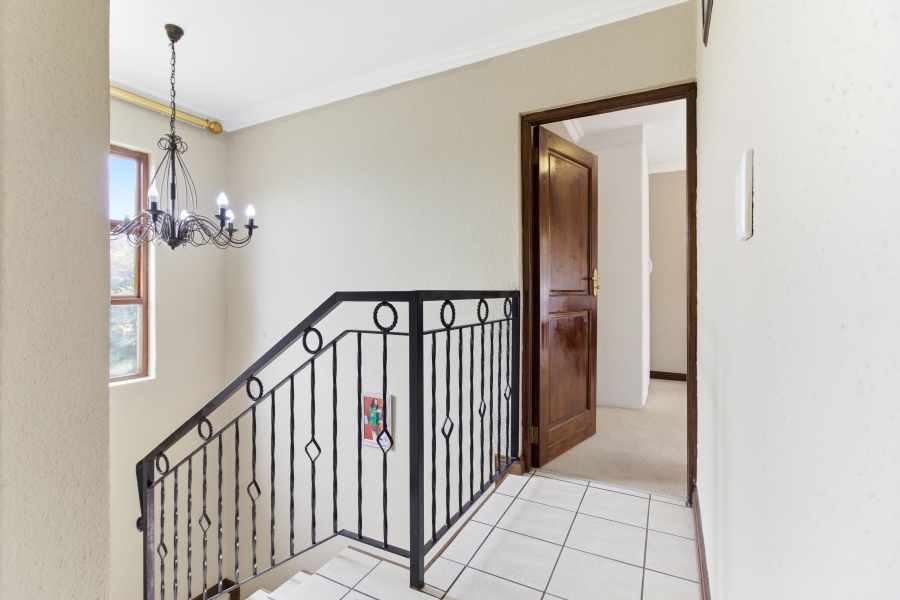 4 Bedroom Property for Sale in Douglasdale Gauteng