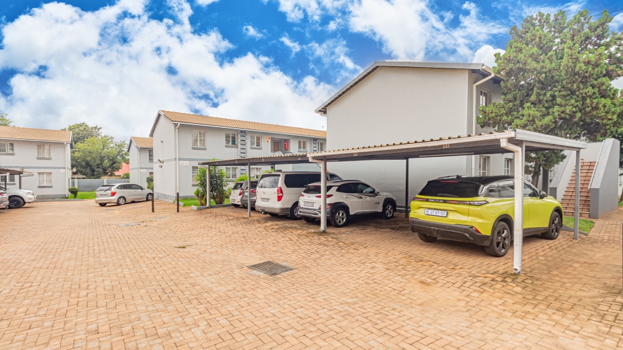 1 Bedroom Property for Sale in Booysens Gauteng