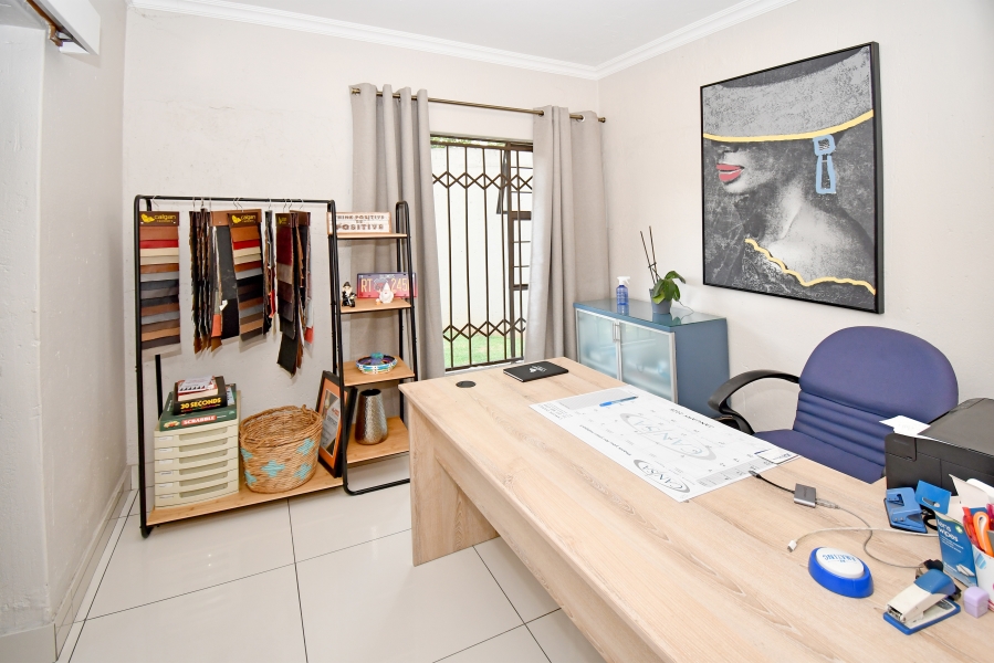 4 Bedroom Property for Sale in Bedfordview Gauteng