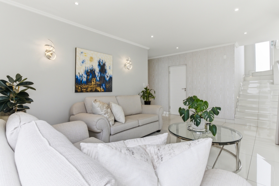 4 Bedroom Property for Sale in Bryanston Gauteng