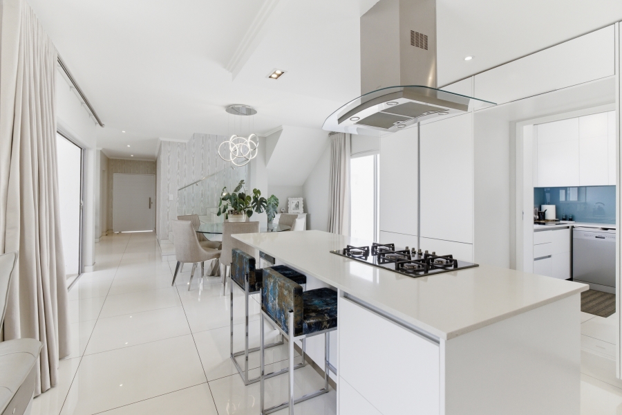 4 Bedroom Property for Sale in Bryanston Gauteng