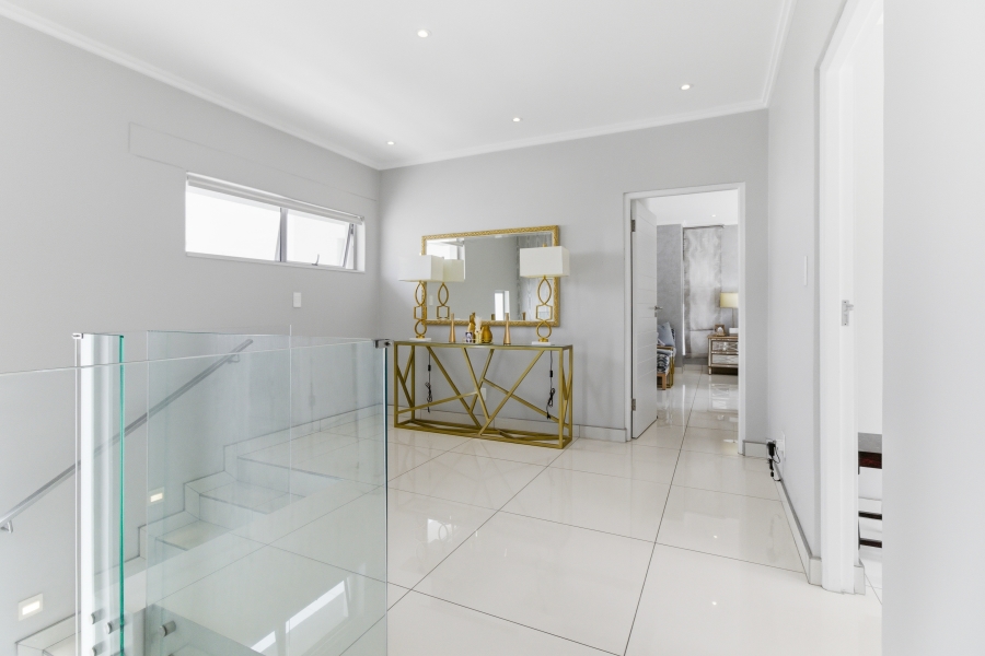 4 Bedroom Property for Sale in Bryanston Gauteng