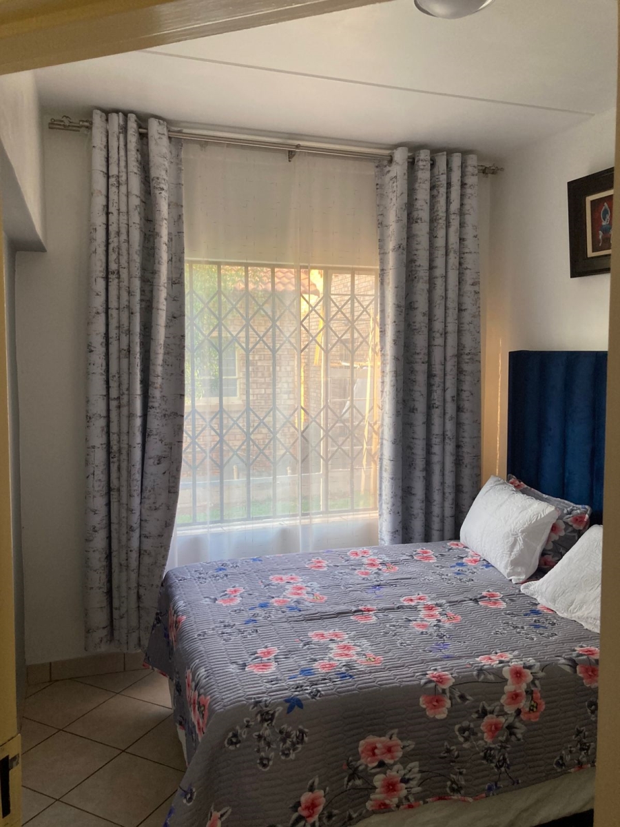 3 Bedroom Property for Sale in Dawn Park Gauteng