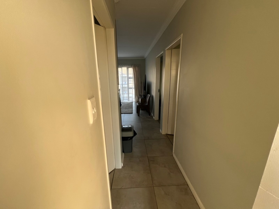 2 Bedroom Property for Sale in Parkhaven Gauteng