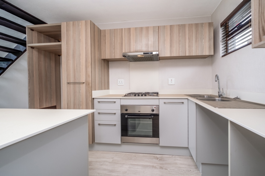 1 Bedroom Property for Sale in Broadacres Gauteng