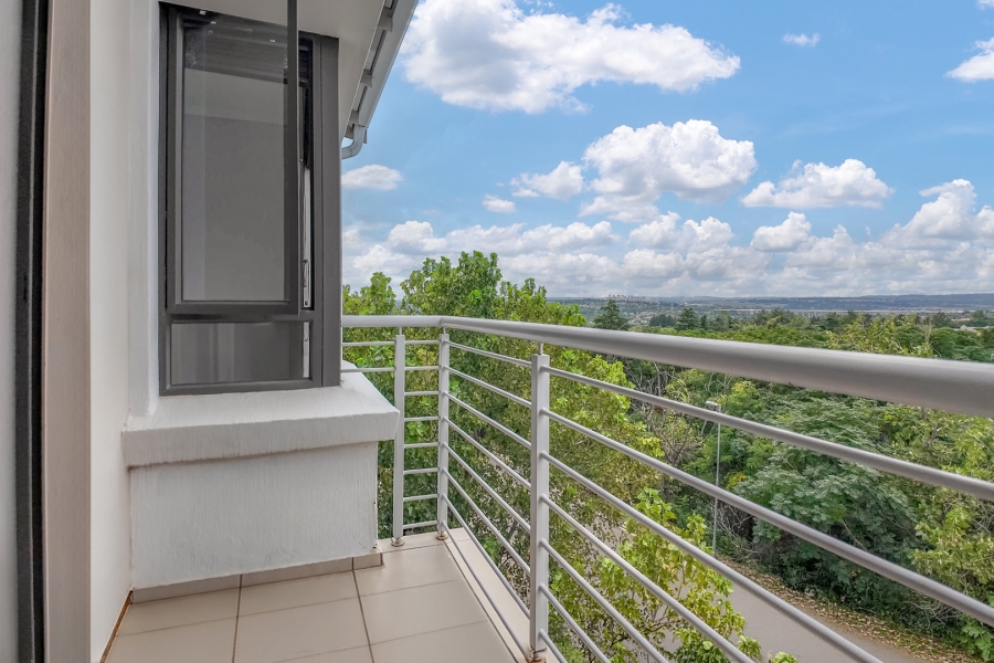 1 Bedroom Property for Sale in Broadacres Gauteng