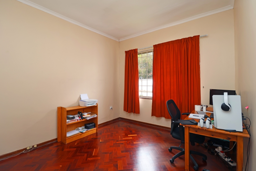 6 Bedroom Property for Sale in Parkview Gauteng