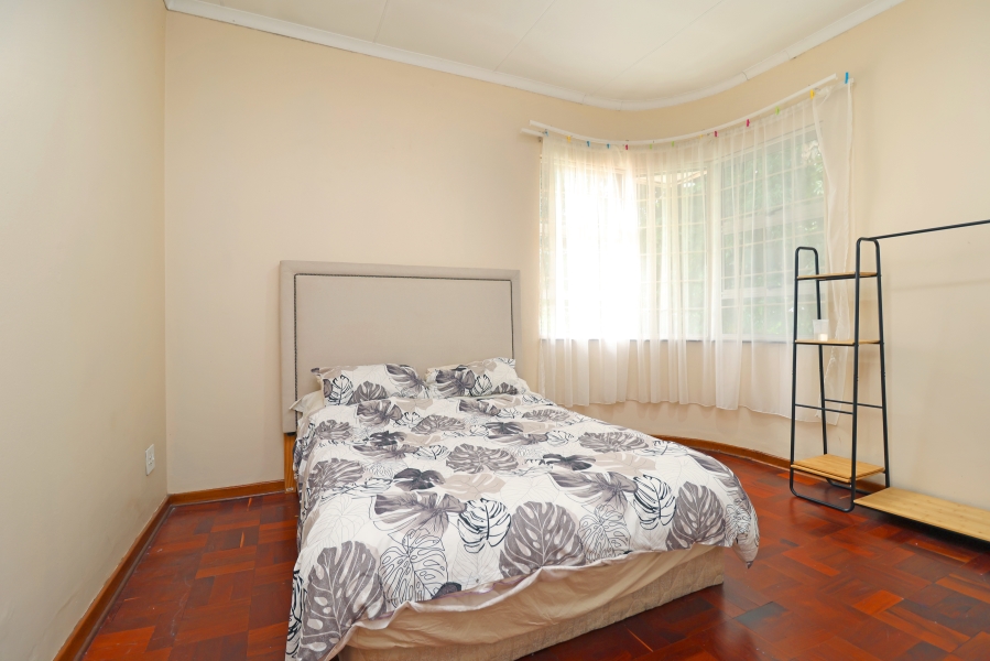 6 Bedroom Property for Sale in Parkview Gauteng