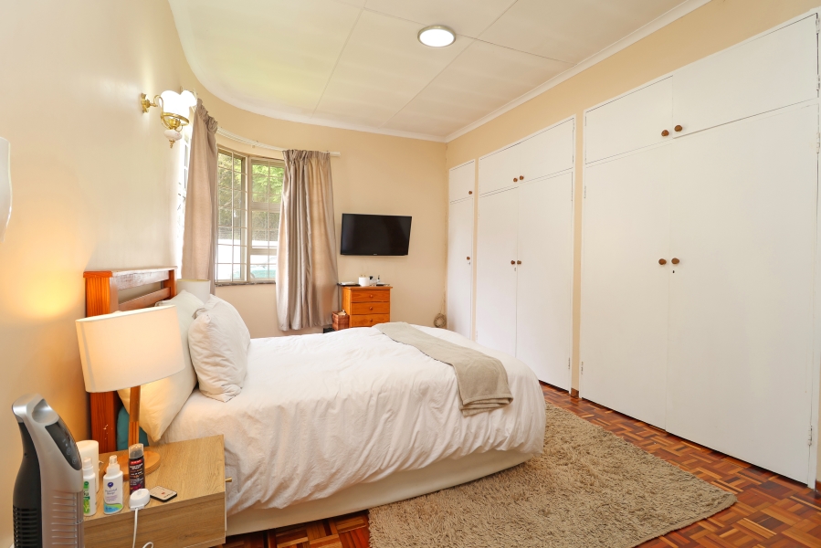 6 Bedroom Property for Sale in Parkview Gauteng