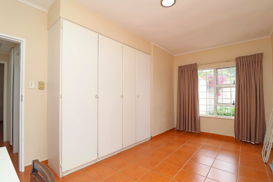 6 Bedroom Property for Sale in Parkview Gauteng