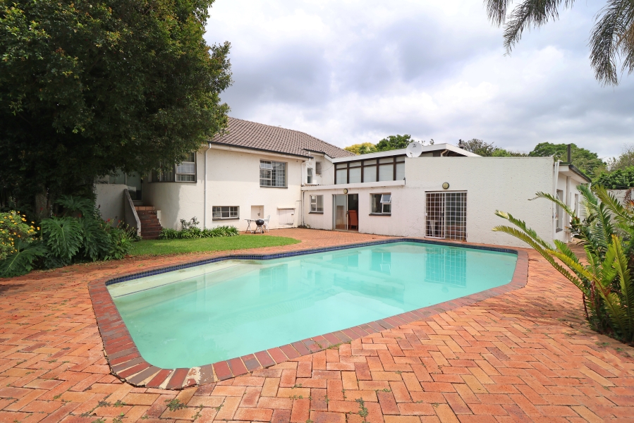 6 Bedroom Property for Sale in Parkview Gauteng