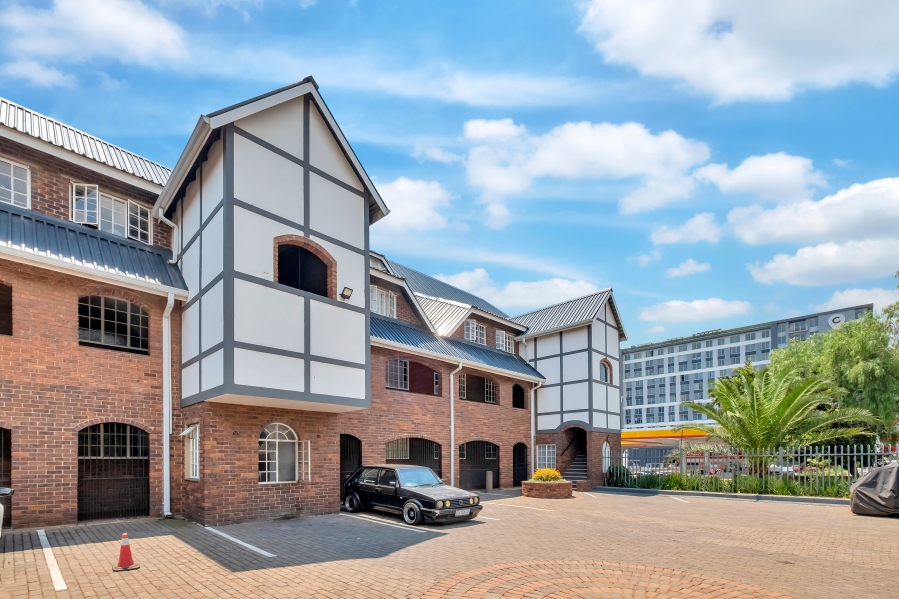 2 Bedroom Property for Sale in Sandown Gauteng