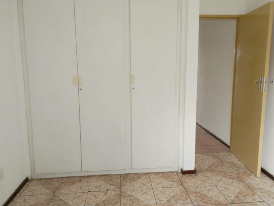 2 Bedroom Property for Sale in Winchester Hills Gauteng