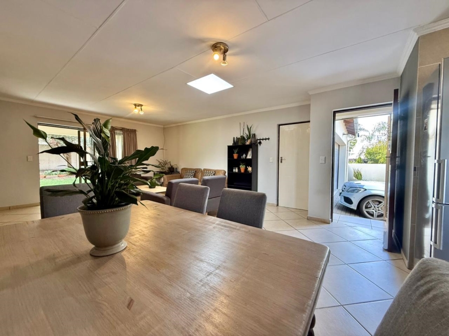3 Bedroom Property for Sale in Amberfield Gauteng