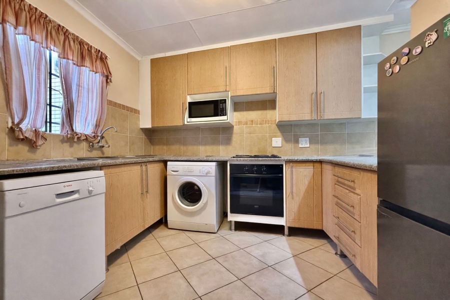 3 Bedroom Property for Sale in Eco Park Gauteng