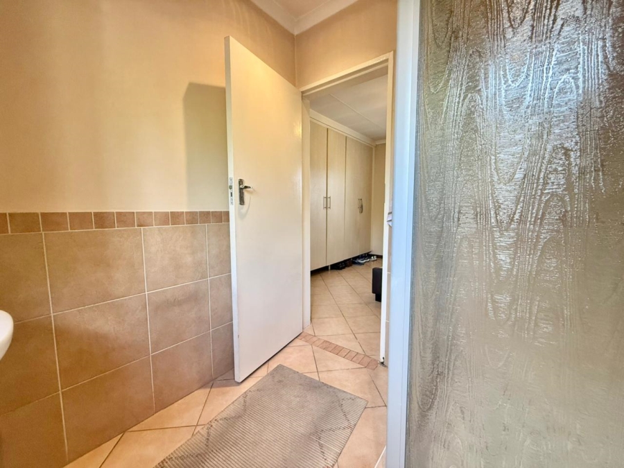 3 Bedroom Property for Sale in Eco Park Gauteng