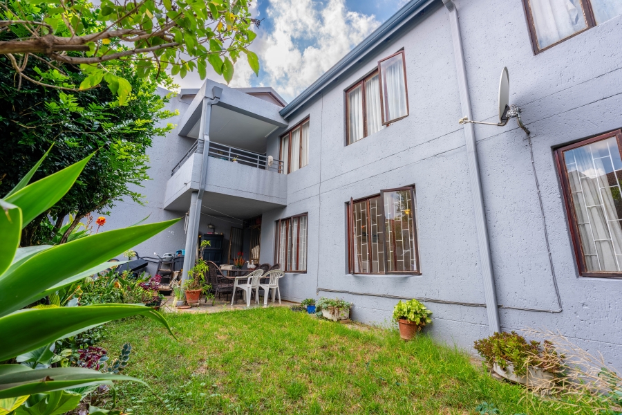 3 Bedroom Property for Sale in Bryanston Gauteng