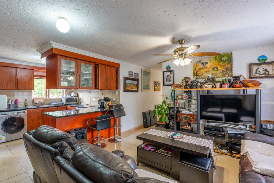 3 Bedroom Property for Sale in Bryanston Gauteng