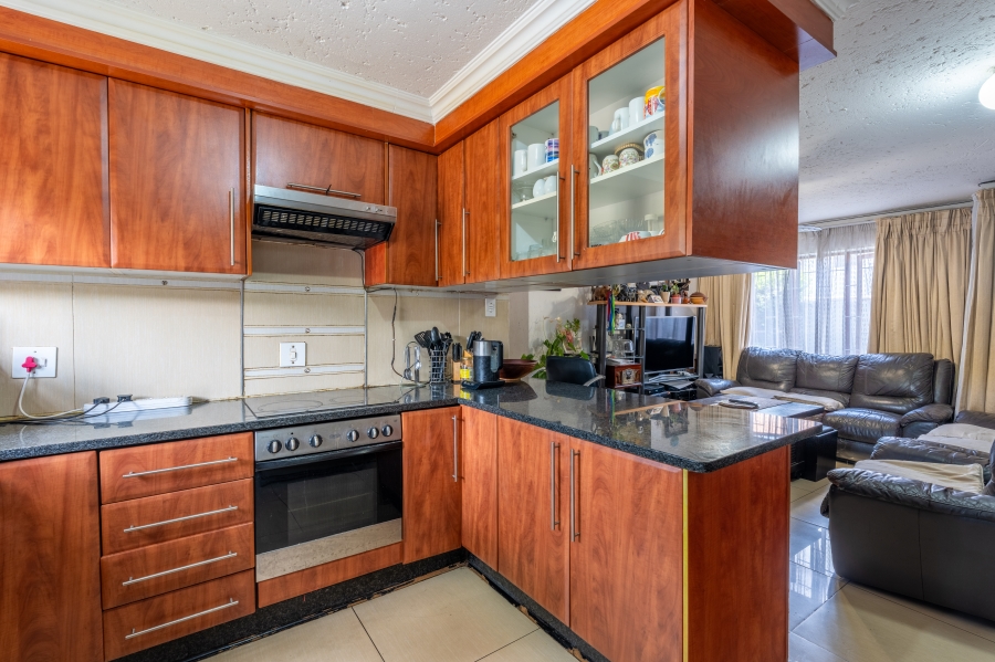 3 Bedroom Property for Sale in Bryanston Gauteng