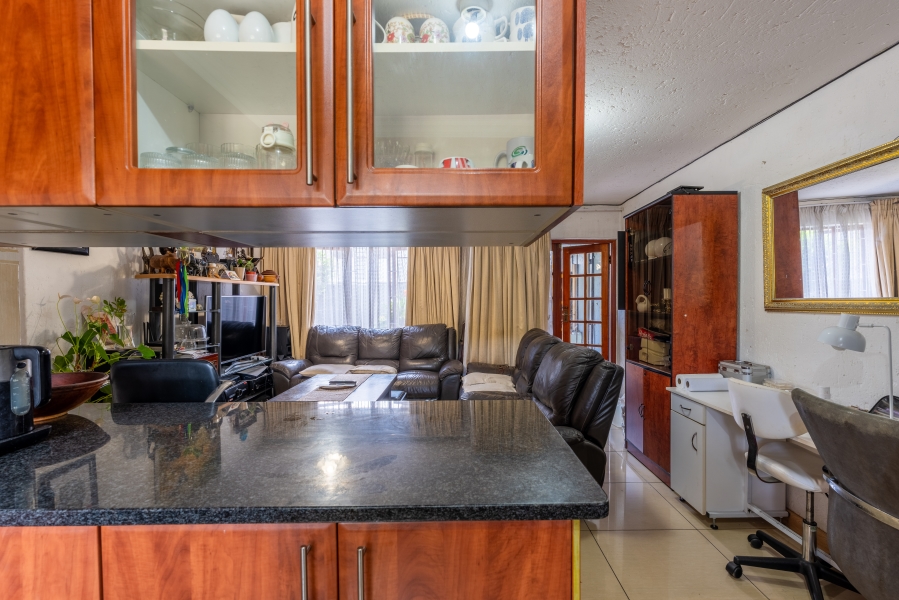 3 Bedroom Property for Sale in Bryanston Gauteng