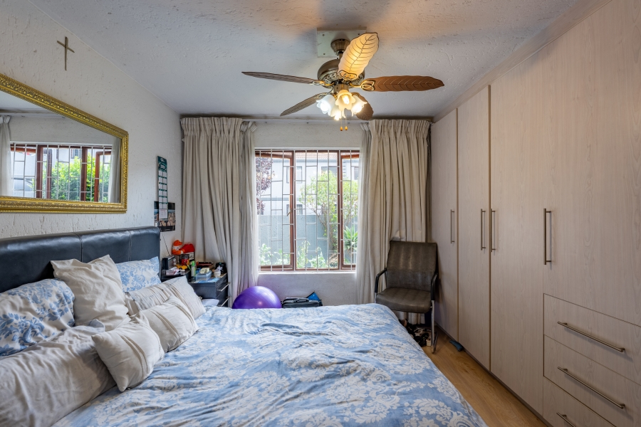 3 Bedroom Property for Sale in Bryanston Gauteng