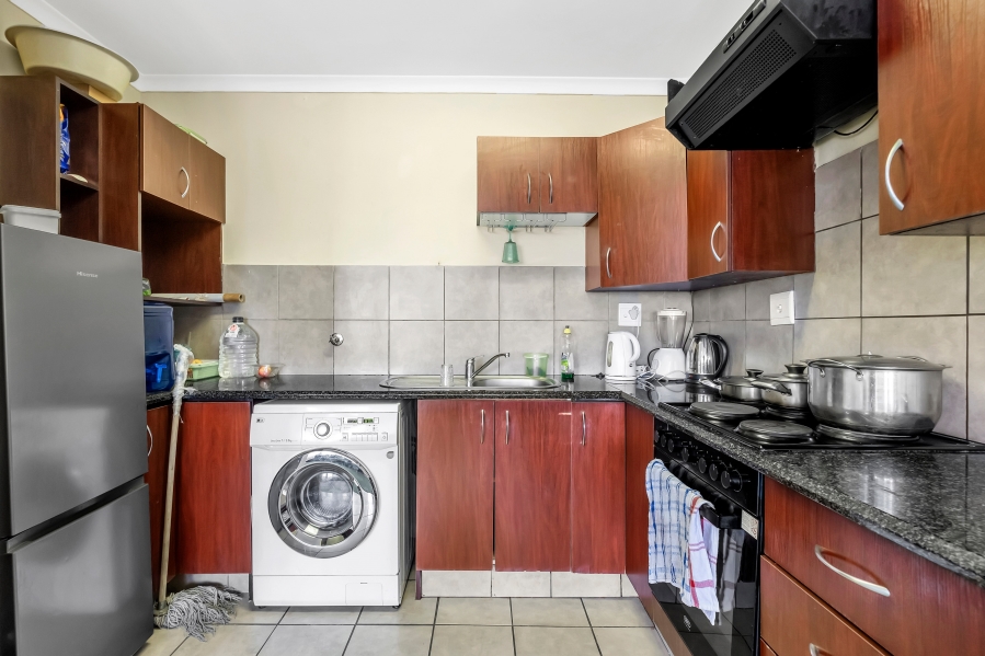 1 Bedroom Property for Sale in Ferndale Gauteng