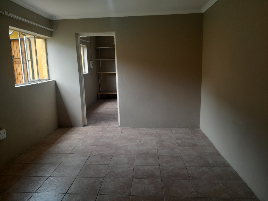 To Let 1 Bedroom Property for Rent in Hazelpark Gauteng