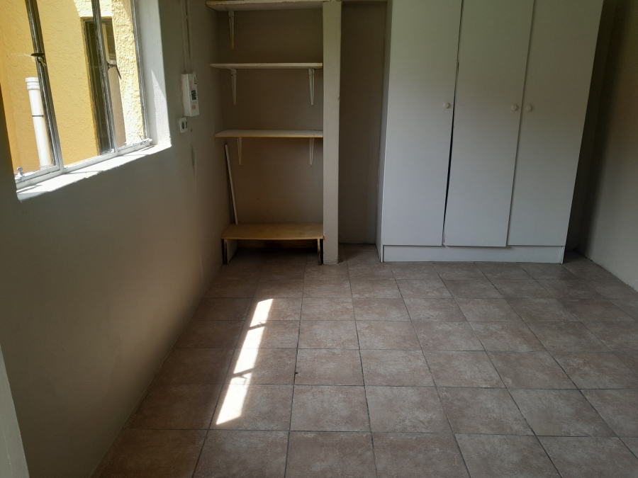 To Let 1 Bedroom Property for Rent in Hazelpark Gauteng