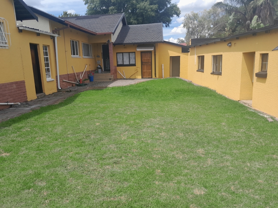 To Let 1 Bedroom Property for Rent in Hazelpark Gauteng