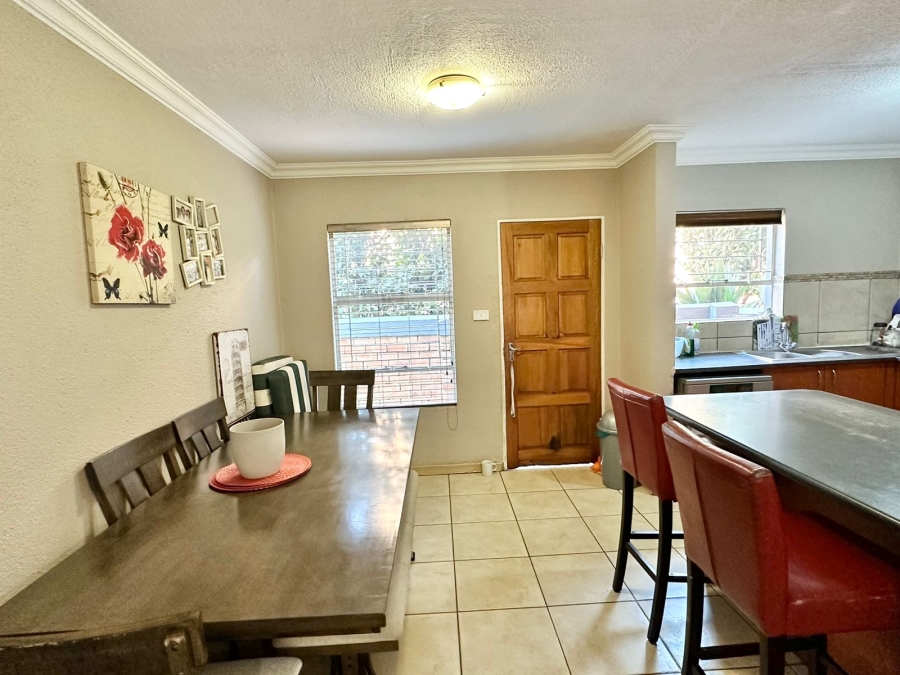 3 Bedroom Property for Sale in Heuwelsig Estate Gauteng