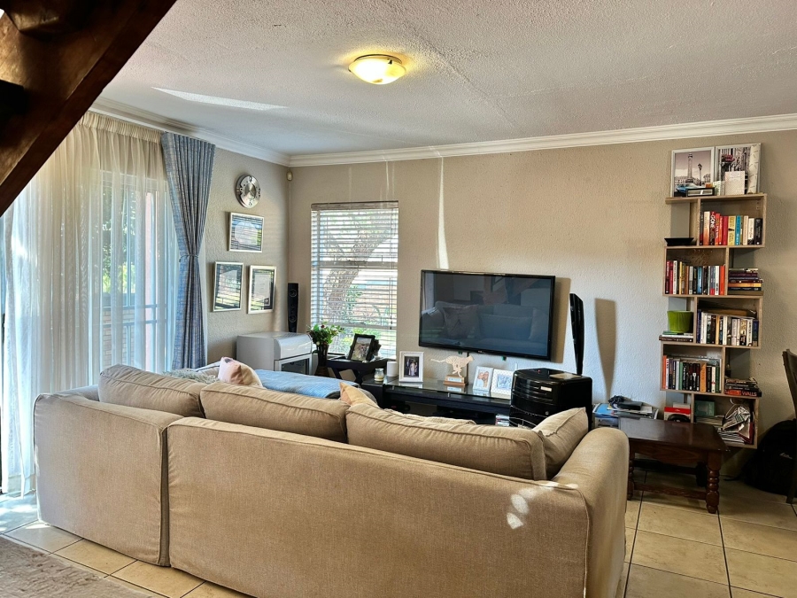 3 Bedroom Property for Sale in Heuwelsig Estate Gauteng