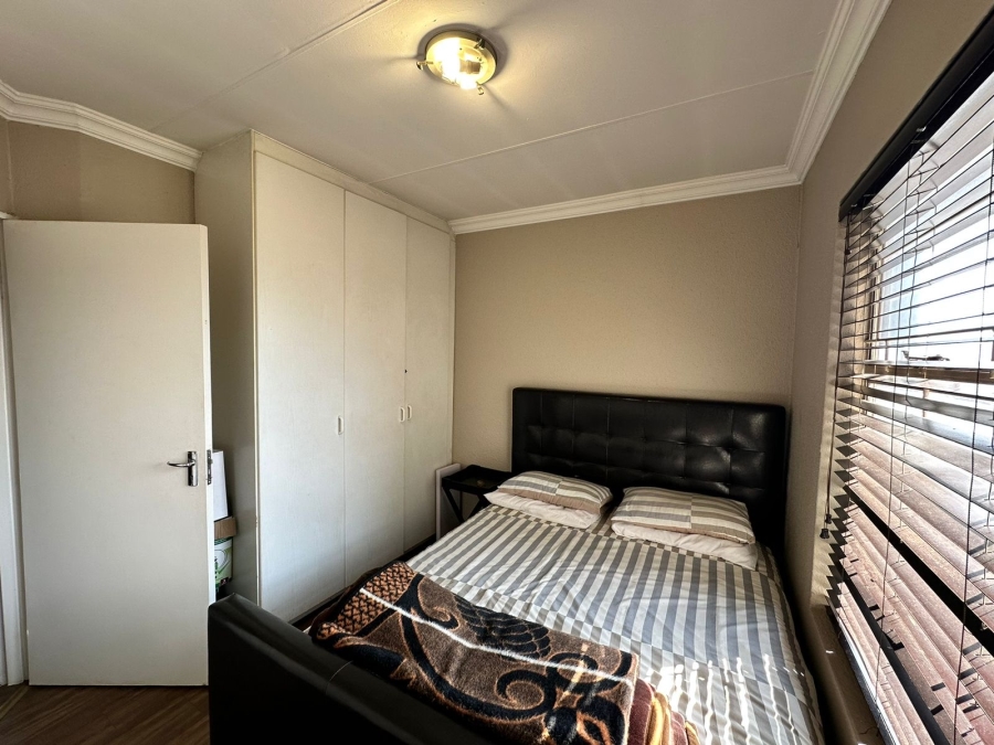 3 Bedroom Property for Sale in Heuwelsig Estate Gauteng