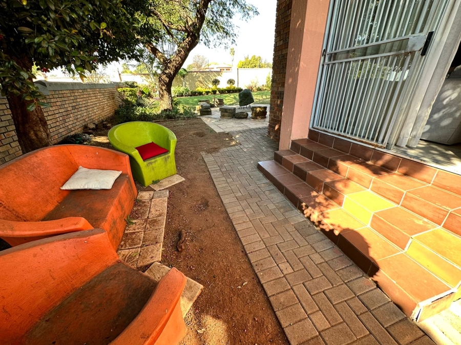 3 Bedroom Property for Sale in Heuwelsig Estate Gauteng