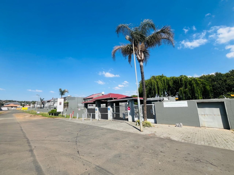 3 Bedroom Property for Sale in Mulbarton Gauteng