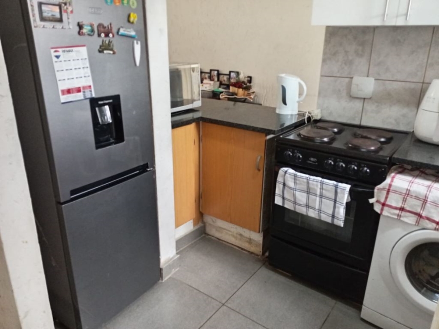 3 Bedroom Property for Sale in Mulbarton Gauteng