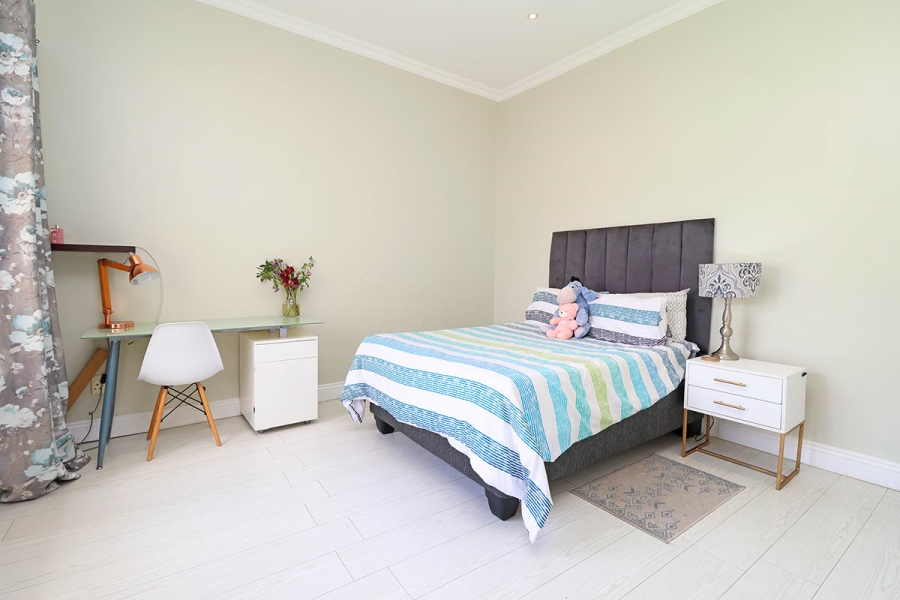 To Let 3 Bedroom Property for Rent in Fairland Gauteng