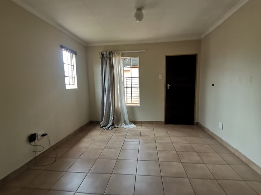 3 Bedroom Property for Sale in Sky City Gauteng