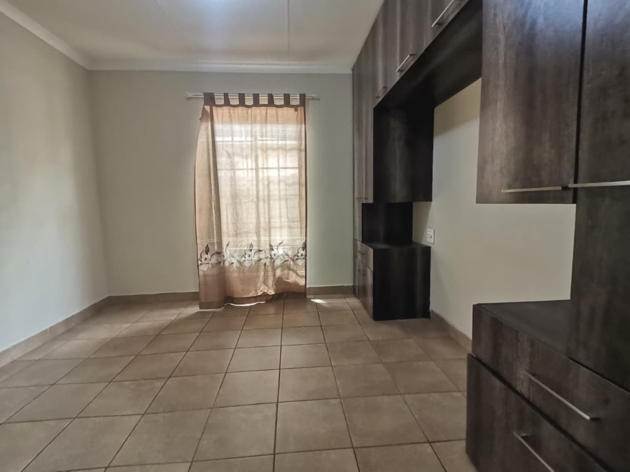 3 Bedroom Property for Sale in Sky City Gauteng