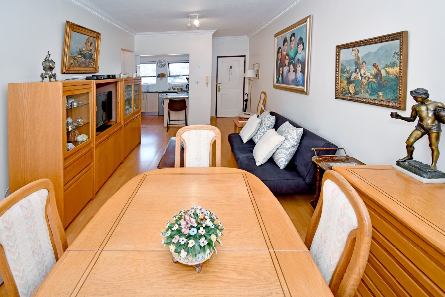 1 Bedroom Property for Sale in Oaklands Gauteng