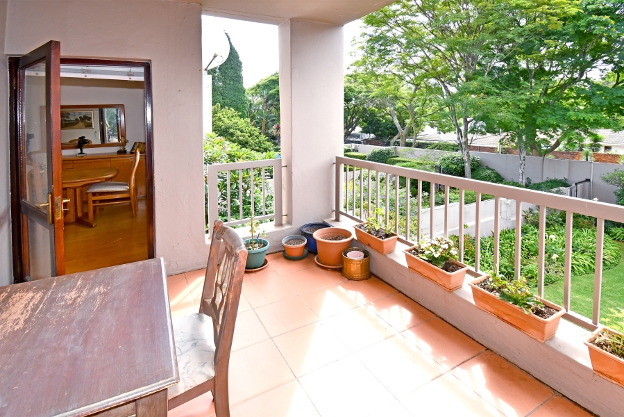 1 Bedroom Property for Sale in Oaklands Gauteng