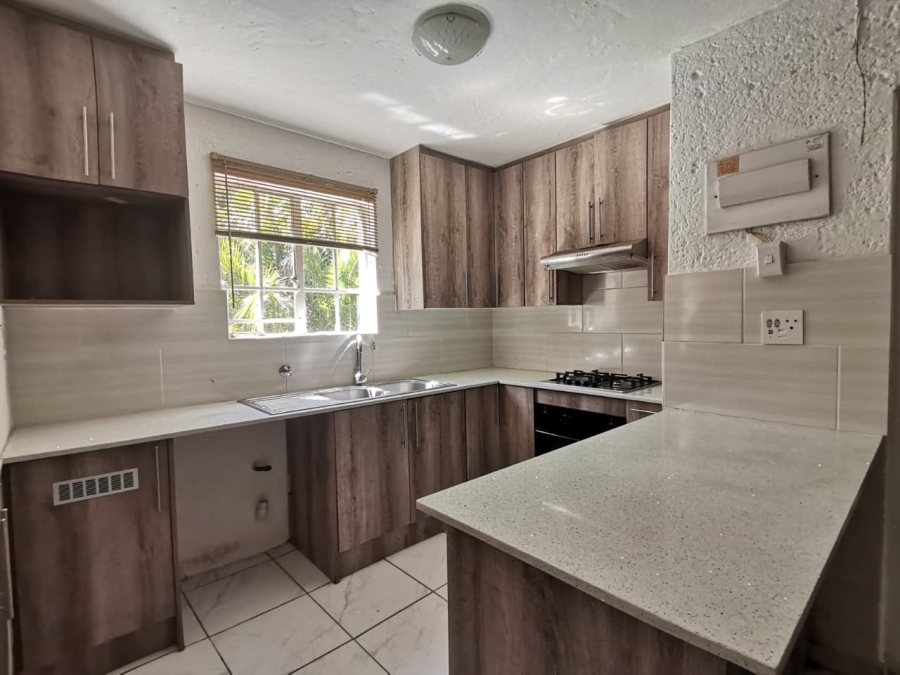 2 Bedroom Property for Sale in Bassonia Gauteng