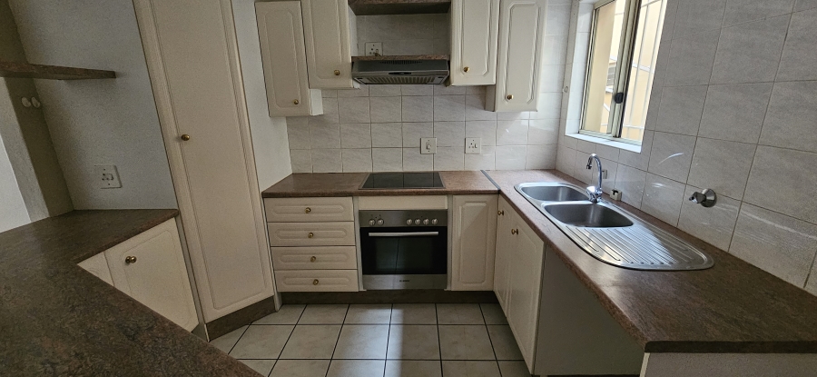 2 Bedroom Property for Sale in New Redruth Gauteng