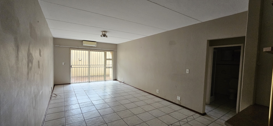 2 Bedroom Property for Sale in New Redruth Gauteng