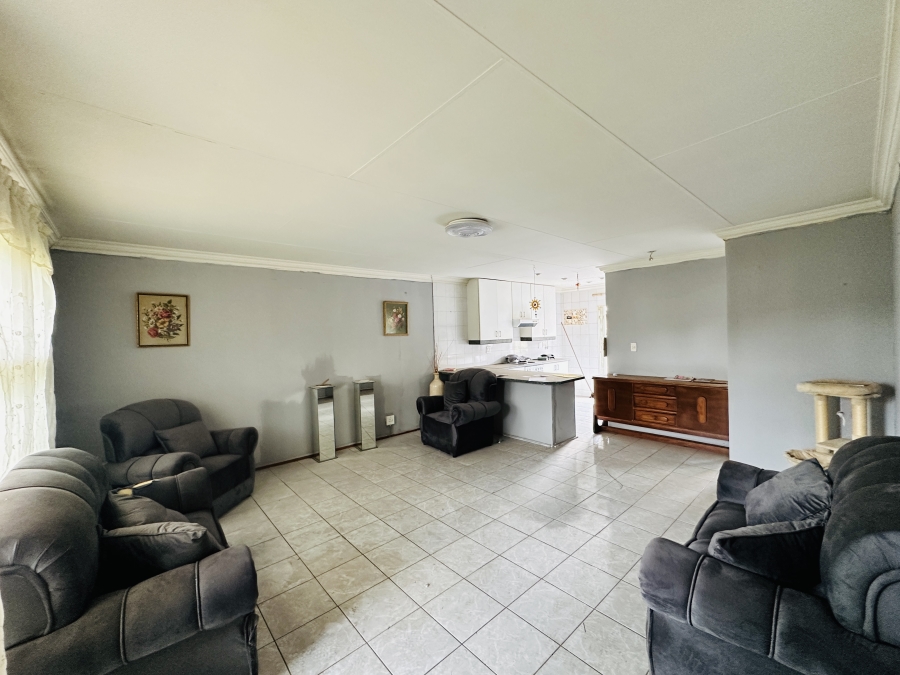 2 Bedroom Property for Sale in Mayfield Park Gauteng